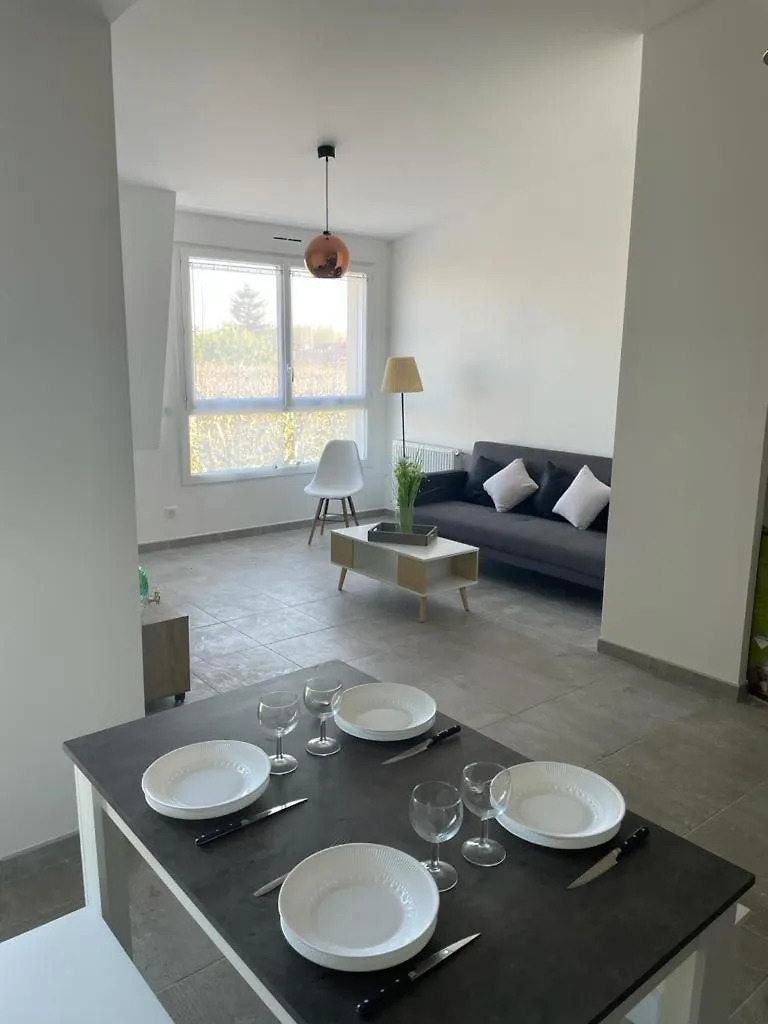 Appart Cocoon, Residence A.T.F Aulnay-sous-Bois 0*,  France